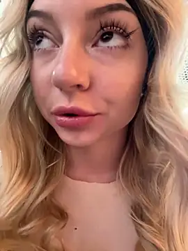 Snapshot of melissa_grr chatting on 23, 12, 2024 melissa grr online show from 23, 12, 2024