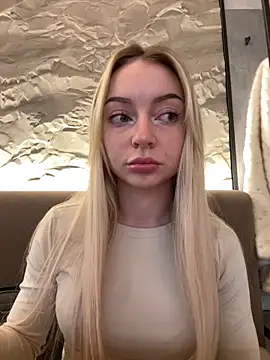 Snapshot of melissa_grr chatting on 6, 1, 2025 melissa grr online show from 6, 1, 2025