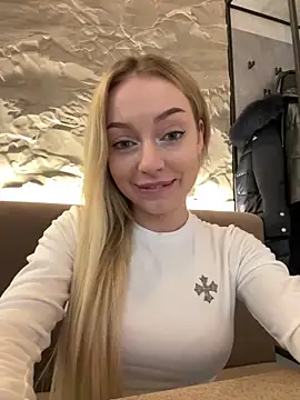 Snapshot of melissa_grr chatting on 3, 2, 2025 melissa grr online show from 3, 2, 2025