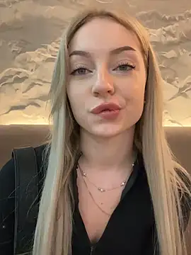 Snapshot of melissa_grr chatting on 21, 2, 2025 melissa grr online show from 21, 2, 2025