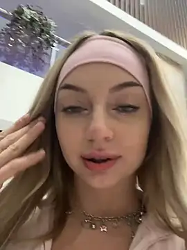 Snapshot of melissa_grr chatting on 22, 2, 2025 melissa grr online show from 22, 2, 2025