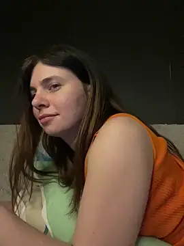 CurlyLara online show from 5, 3, 2025