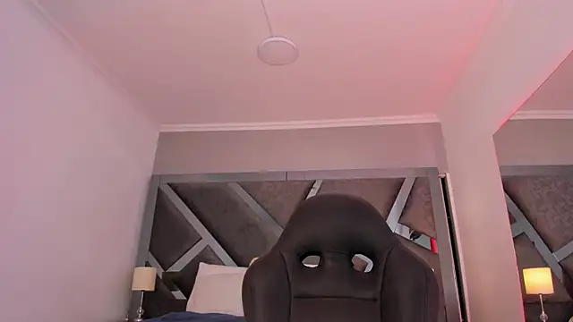 AmberiniHoffman online show from 22, 1, 2025