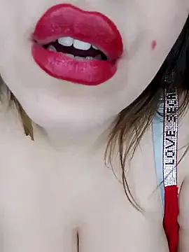 Snapshot of sexy-mariya chatting on 14, 12, 2025 sexy-mariya online show from 14, 12, 2025