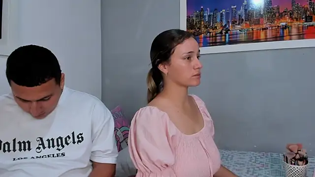 Snapshot of naughtyloverss chatting on 20, 3, 2025 naughtyloverss online show from 20, 3, 2025