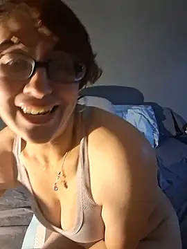 Snapshot of MsPink_Flamingtoes544 chatting on 22, 10, 2025 MsPink Flamingtoes544 online show from 22, 10, 2025