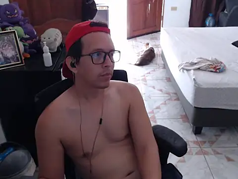 Snapshot of Pit_xxz chatting on 24, 10, 2025 Pit xxz online show from 24, 10, 2025