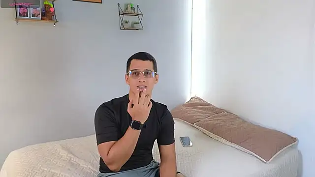 Snapshot of hot69temptation_ chatting on 26, 2, 2025 hot69temptation online show from 26, 2, 2025