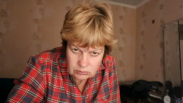 Ettie Tonia online show from 10, 11, 2025