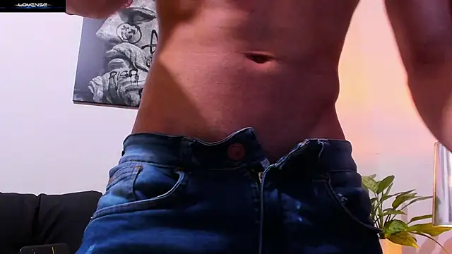 Snapshot of CruzVega chatting on 31, 10, 2025 CruzVega online show from 31, 10, 2025