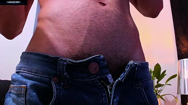 Snapshot of CruzVega chatting on 13, 11, 2025 CruzVega online show from 13, 11, 2025