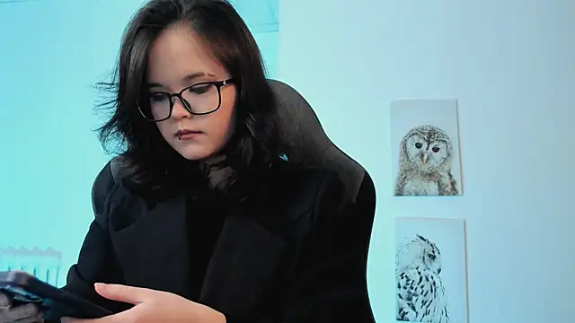 Elainebeness online show from 13, 3, 2025