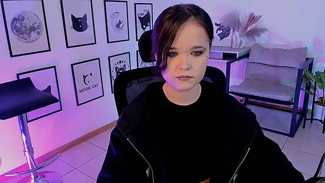 Elainebeness online show from 16, 3, 2025