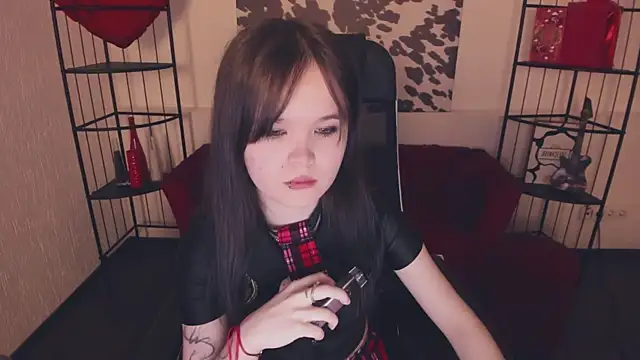 Elainebeness online show from 7, 4, 2026