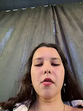 Snapshot of PoppyRobinson chatting on 13, 12, 2024 PoppyRobinson online show from 13, 12, 2024