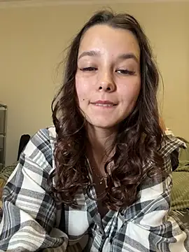 Snapshot of PoppyRobinson chatting on 13, 12, 2024 PoppyRobinson online show from 13, 12, 2024