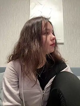 Snapshot of PoppyRobinson chatting on 27, 12, 2024 PoppyRobinson online show from 27, 12, 2024