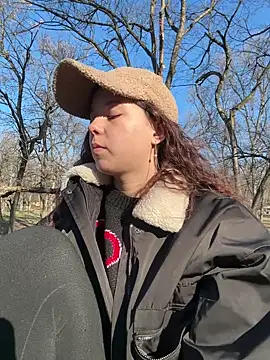 Snapshot of PoppyRobinson chatting on 9, 1, 2025 PoppyRobinson online show from 9, 1, 2025