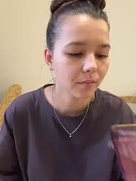 Snapshot of PoppyRobinson chatting on 13, 1, 2025 PoppyRobinson online show from 13, 1, 2025