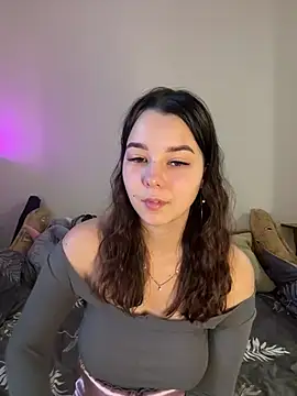 Snapshot of PoppyRobinson chatting on 17, 1, 2025 PoppyRobinson online show from 17, 1, 2025