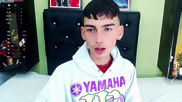 Snapshot of ttimy_x_boy chatting on 25, 1, 2025 ttimy x boy online show from 25, 1, 2025