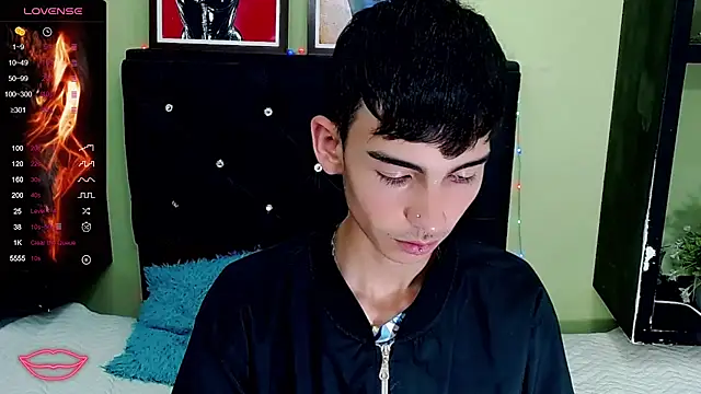 Snapshot of ttimy_x_boy chatting on 19, 2, 2025 ttimy x boy online show from 19, 2, 2025