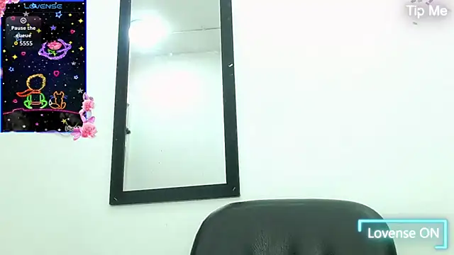 Snapshot of ttimy_x_boy chatting on 24, 9, 2025 ttimy x boy online show from 24, 9, 2025