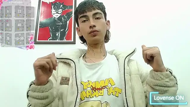 Snapshot of ttimy_x_boy chatting on 13, 10, 2025 ttimy x boy online show from 13, 10, 2025