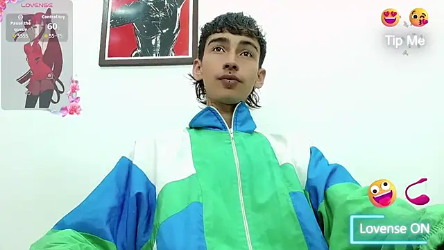 Snapshot of ttimy_x_boy chatting on 16, 10, 2025 ttimy x boy online show from 16, 10, 2025