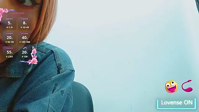 Snapshot of ttimy_x_boy chatting on 31, 10, 2025 ttimy x boy online show from 31, 10, 2025