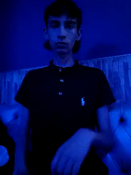 Snapshot of ttimy_x_boy chatting on 4, 11, 2025 ttimy x boy online show from 4, 11, 2025