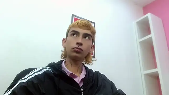 ttimy x boy online show from 26, 2, 2026