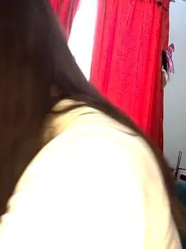 Miss oliviaa online show from 12, 11, 2025