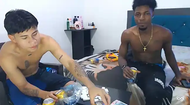 Snapshot of logannth chatting on 8, 3, 2025 logannth online show from 8, 3, 2025