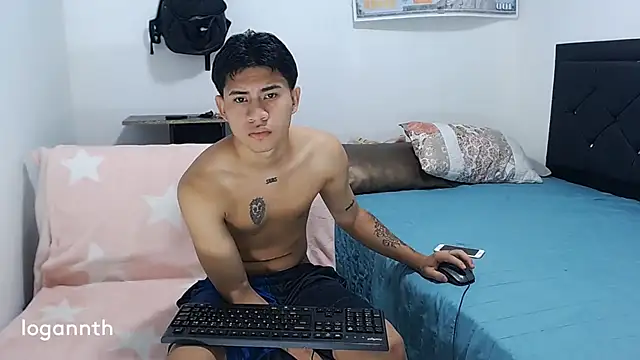 Snapshot of logannth chatting on 20, 3, 2025 logannth online show from 20, 3, 2025