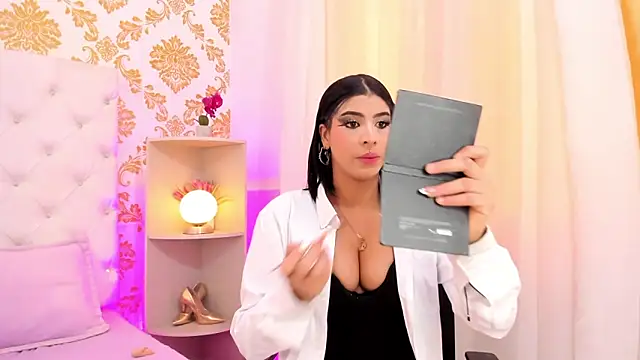 emaa lambert online show from 9, 10, 2025