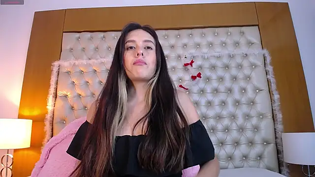 Snapshot of MegannMyerss chatting on 16, 12, 2024 MegannMyerss online show from 16, 12, 2024