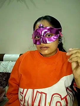 Snapshot of bigtitsqueen chatting on 22, 12, 2025 bigtitsqueen online show from 22, 12, 2025