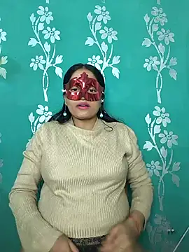 Snapshot of bigtitsqueen chatting on 5, 2, 2026 bigtitsqueen online show from 5, 2, 2026