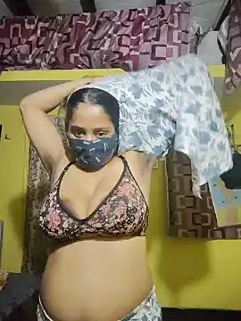 Snapshot of bigtitsqueen chatting on 13, 6, 2026 bigtitsqueen online show from 13, 6, 2026
