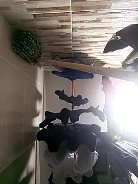 Snapshot of MirandaSoto chatting on 21, 9, 2025 MirandaSoto online show from 21, 9, 2025