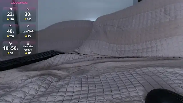 Snapshot of Aaron_Tate chatting on 14, 12, 2024 Aaron Tate online show from 14, 12, 2024