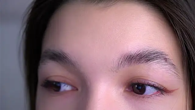 VeronaAppleberry online show from 2, 2, 2026