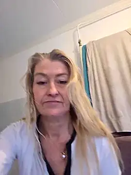 lisalustjouw online show from 3, 4, 2026