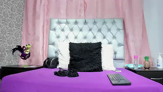 Snapshot of veneno_hot chatting on 27, 10, 2025 veneno hot online show from 27, 10, 2025