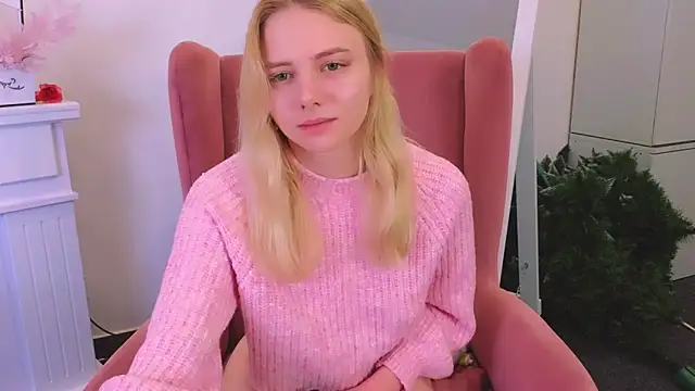 Snapshot of MirraBellanta chatting on 19, 1, 2025 MirraBellanta online show from 19, 1, 2025