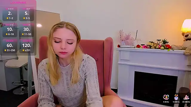 Snapshot of MirraBellanta chatting on 5, 2, 2025 MirraBellanta online show from 5, 2, 2025