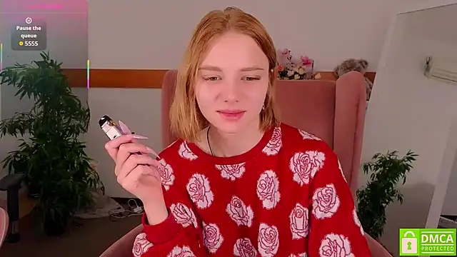 Snapshot of MirraBellanta chatting on 3, 11, 2025 MirraBellanta online show from 3, 11, 2025