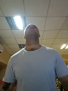 Snapshot of Crek666 chatting on 27, 1, 2025 Crek666 online show from 27, 1, 2025