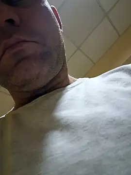 Snapshot of Crek666 chatting on 6, 2, 2025 Crek666 online show from 6, 2, 2025